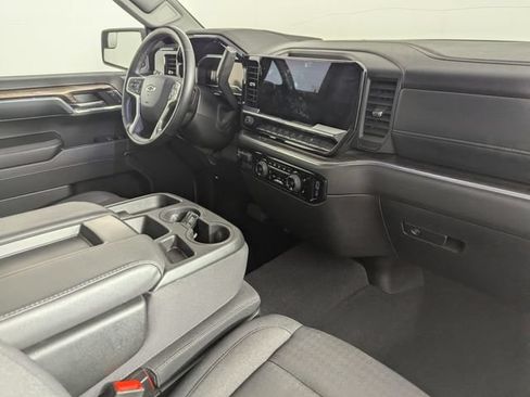 Used 2024 Chevrolet Silverado 1500 RST w/ Redline Edition AWD/4WD image 21