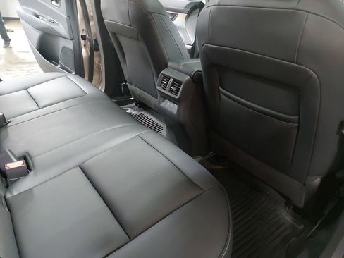 Certified 2025 Nissan Murano SL w/ Cargo Package AWD/4WD image 11