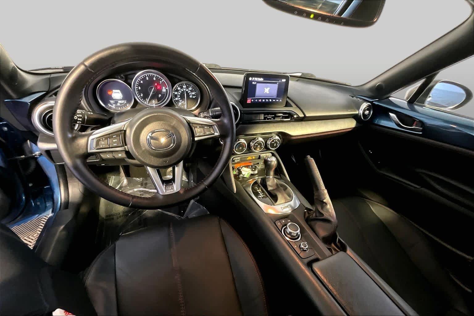 Used 2019 MAZDA MX-5 Miata RF Grand Touring RWD image 16