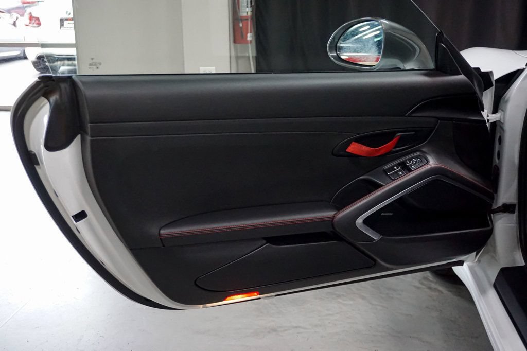 Used 2018 Porsche 911 Carrera image 20