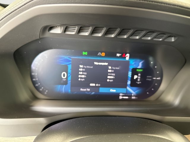 New 2027 Volvo XC90 T8 Plus AWD/4WD image 9