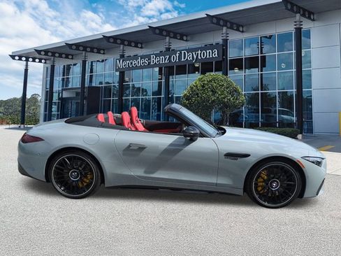 New 2026 Mercedes-Benz SL 63 AMG 4MATIC image 3