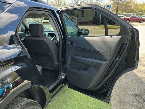 Used 2017 Chevrolet Equinox LT w/ Convenience Package image 22