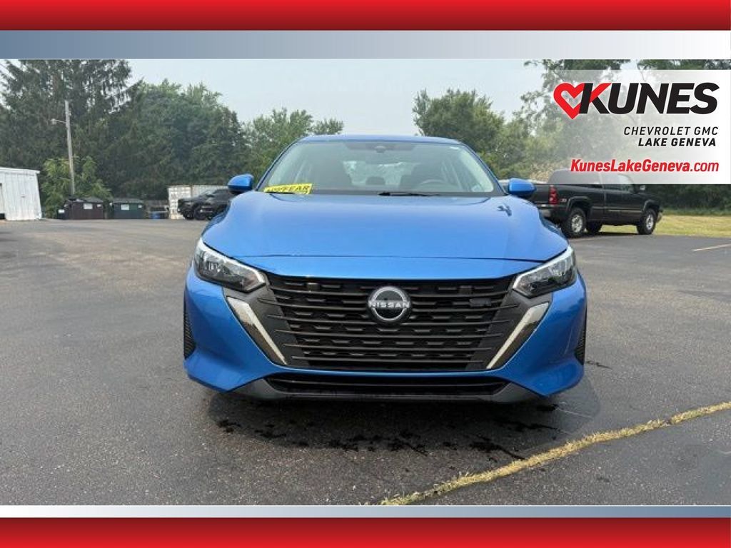 Used 2024 Nissan Sentra SV FWD image 11