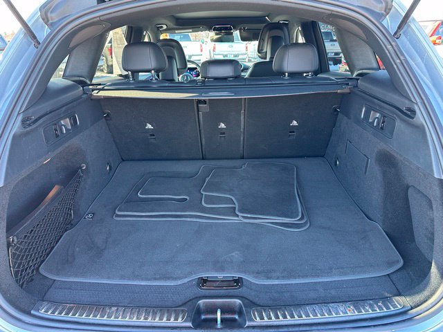 Used 2025 Mercedes-Benz GLC 300 4MATIC w/ AMG Line image 11