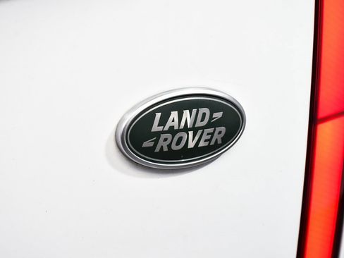 Used 2023 Land Rover Range Rover SE image 95