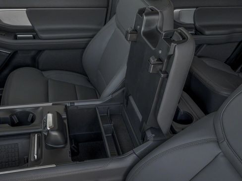 New 2026 Ford Expedition Active AWD/4WD image 10