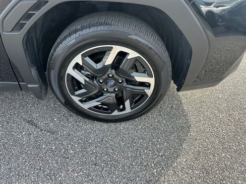 Used 2025 Subaru Forester Limited w/ Popular Package #2 image 4