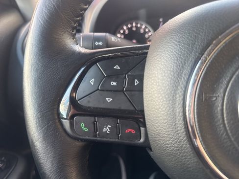 Used 2020 Jeep Renegade Altitude image 26