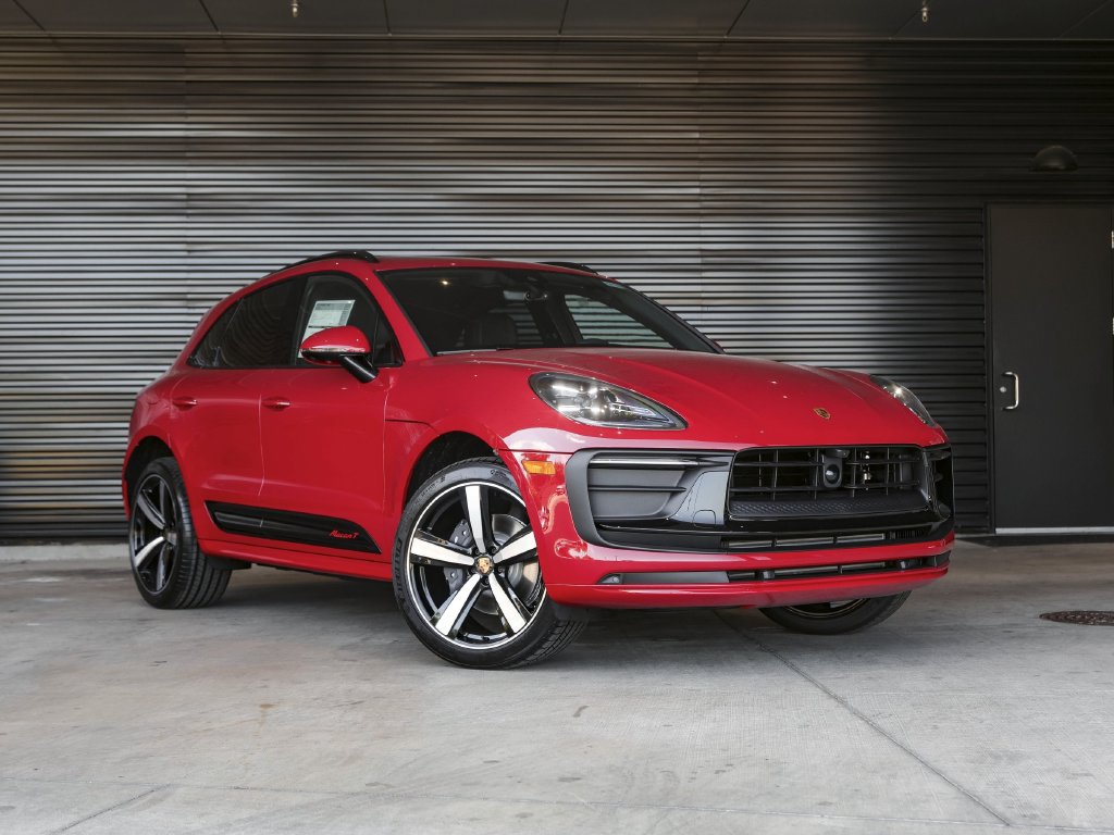 Certified 2026 Porsche Macan Turbo AWD/4WD image 9
