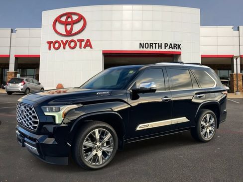 Used 2024 Toyota Sequoia Capstone AWD/4WD image 1