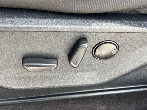 Used 2023 Ford F150 XLT w/ Equipment Group 302A High image 18