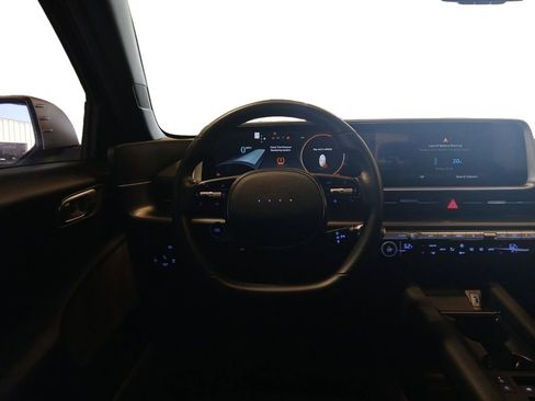 Used 2024 Hyundai Ioniq 6 SEL RWD image 12