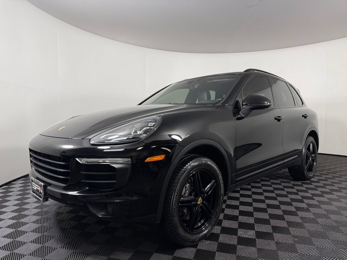 Used 2018 Porsche Cayenne AWD/4WD image 2