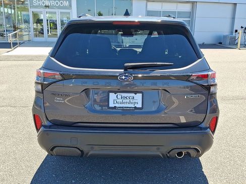 Used 2025 Subaru Forester Touring AWD/4WD image 8