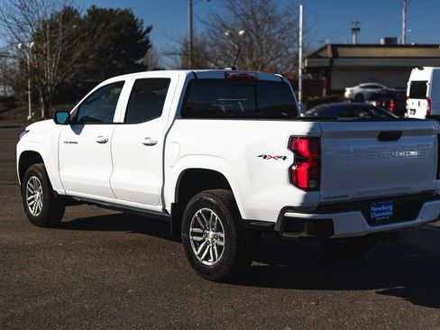New 2025 Chevrolet Colorado LT w/ LT Convenience Package image 17