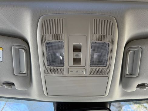 Used 2022 MAZDA CX-5 AWD 2.5 S w/ Premium Package image 26