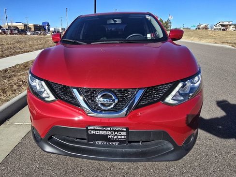 Used 2017 Nissan Rogue Sport S w/ S Appearance Package image 8