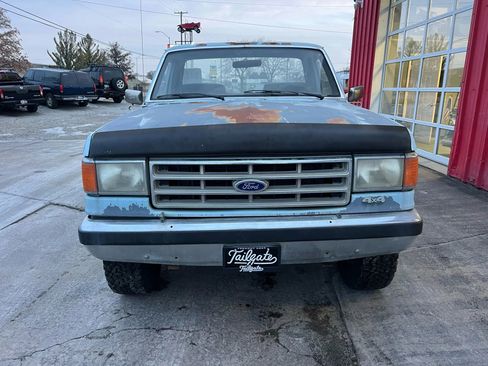 Used 1987 Ford F250 4x4 Regular Cab image 3