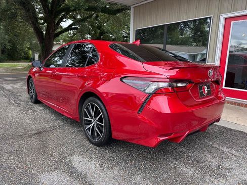 Used 2023 Toyota Camry SE FWD image 7