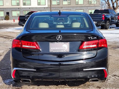 Used 2018 Acura TLX V6 SH-AWD w/ Technology Pkg image 8