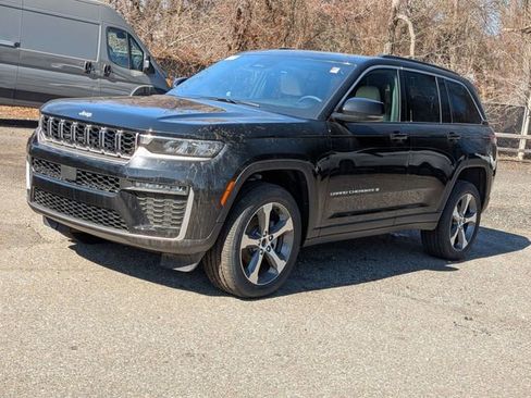 New 2026 Jeep Grand Cherokee Limited image 7