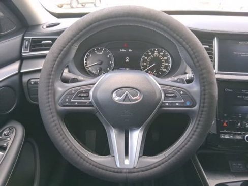 Used 2024 INFINITI QX50 Luxe image 9