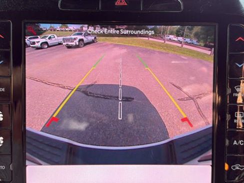 Used 2025 RAM 2500 Big Horn AWD/4WD image 20
