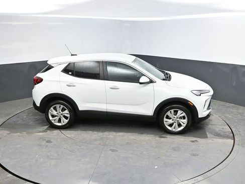 Used 2025 Buick Encore GX Preferred image 43