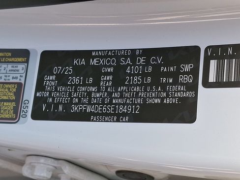 New 2025 Kia K4 GT-Line image 13