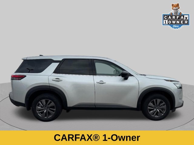 Used 2023 Nissan Pathfinder S w/ Cargo Package AWD/4WD image 2
