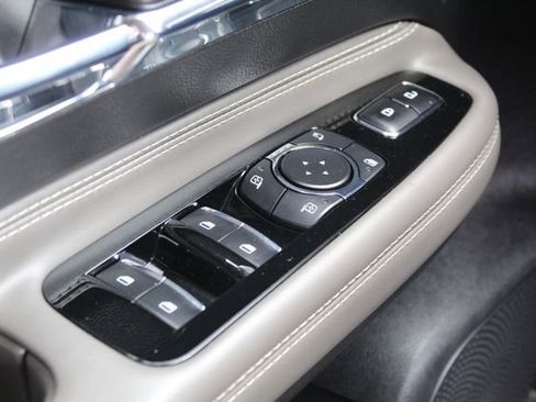 Certified 2023 Lincoln Corsair AWD w/ Equipment Group 101A image 21