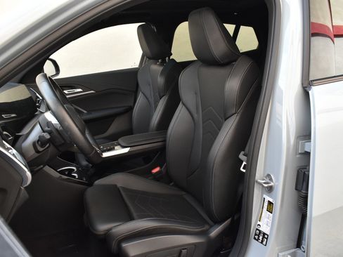 Used 2026 BMW X2 xDrive28i AWD/4WD image 13