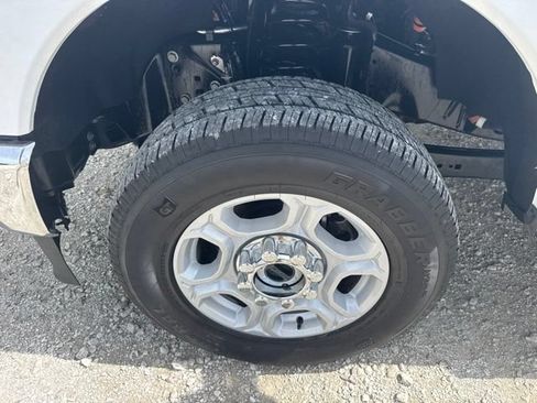 Used 2026 Ford F350 XLT AWD/4WD image 30