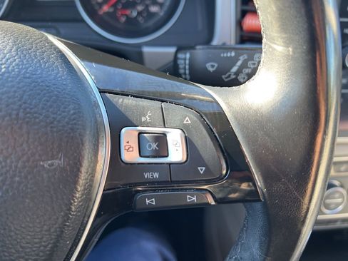 Used 2019 Volkswagen Atlas SE image 18