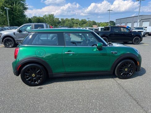 Used 2023 MINI Cooper SE FWD image 8