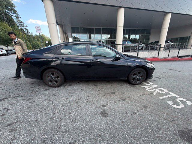 Certified 2023 Hyundai Elantra SEL FWD image 7