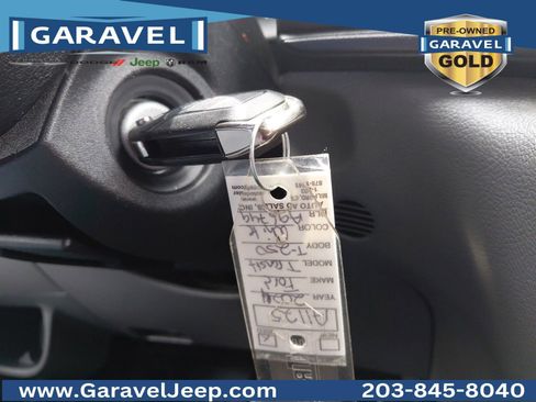 Used 2024 Ford Transit 250 Low Roof w/ Exterior Upgrade Package RWD image 13