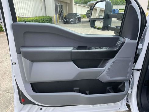 Used 2026 Ford F250 XL w/ XL Driver Assist Package image 15