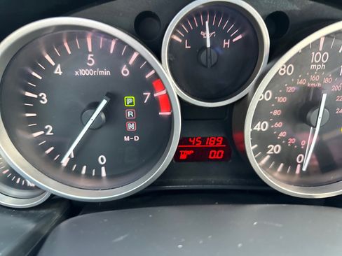 Used 2011 MAZDA MX-5 Miata Sport image 17