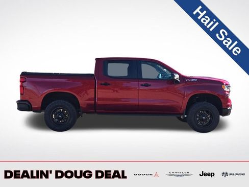 Used 2024 Chevrolet Silverado 1500 LT Trail Boss w/ LT Trail Boss Premium Package image 7