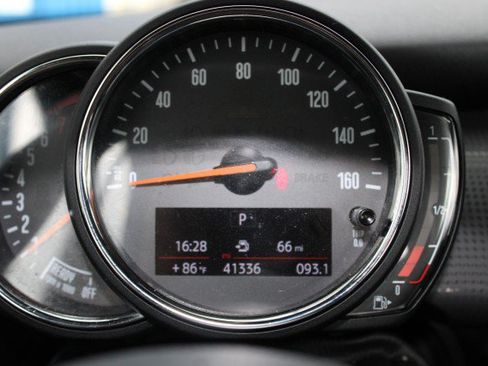 Used 2018 MINI Cooper Convertible FWD image 26