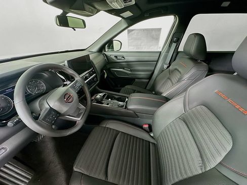 New 2026 Nissan Pathfinder Rock Creek w/ Rock Creek Premium Package AWD/4WD image 28