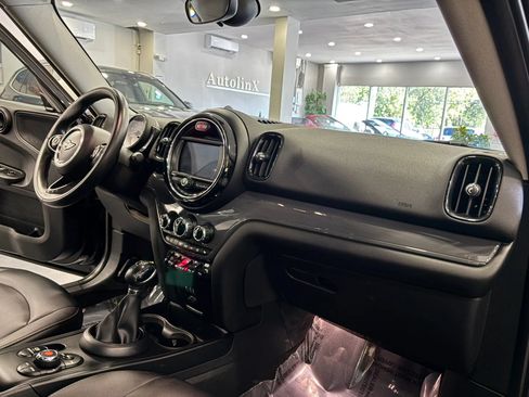 Used 2018 MINI Cooper Countryman FWD image 10