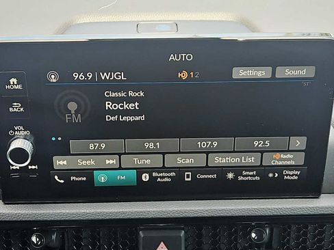 Used 2024 Honda CR-V EX-L image 12
