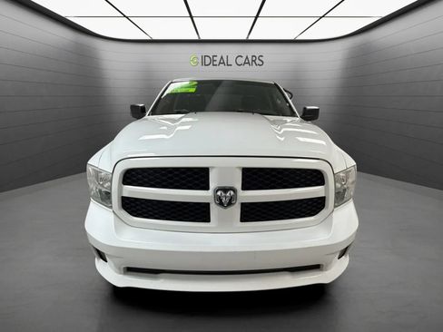 Used 2019 RAM 1500 Express w/ Express Value Package RWD image 2