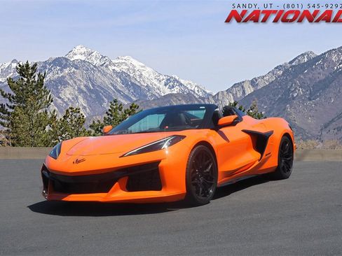 Used 2024 Chevrolet Corvette Z06 image 1