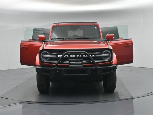Certified 2024 Ford Bronco Outer Banks AWD/4WD image 33