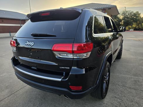 Used 2019 Jeep Grand Cherokee Limited AWD/4WD image 7