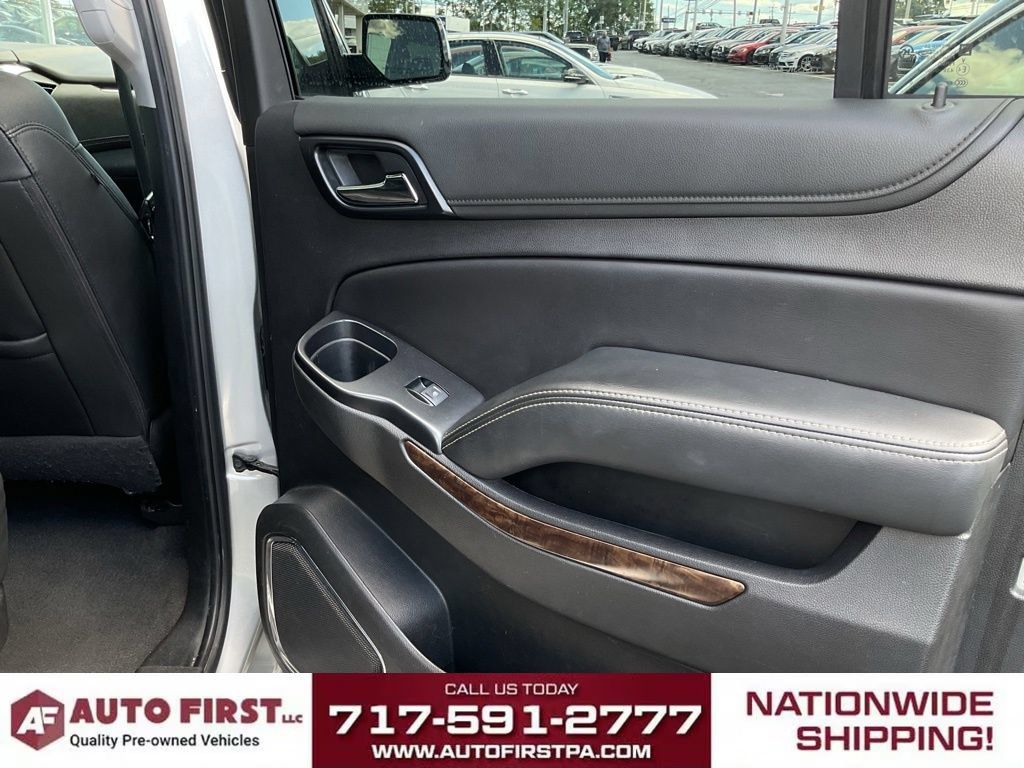 Used 2020 Chevrolet Suburban LT AWD/4WD image 13